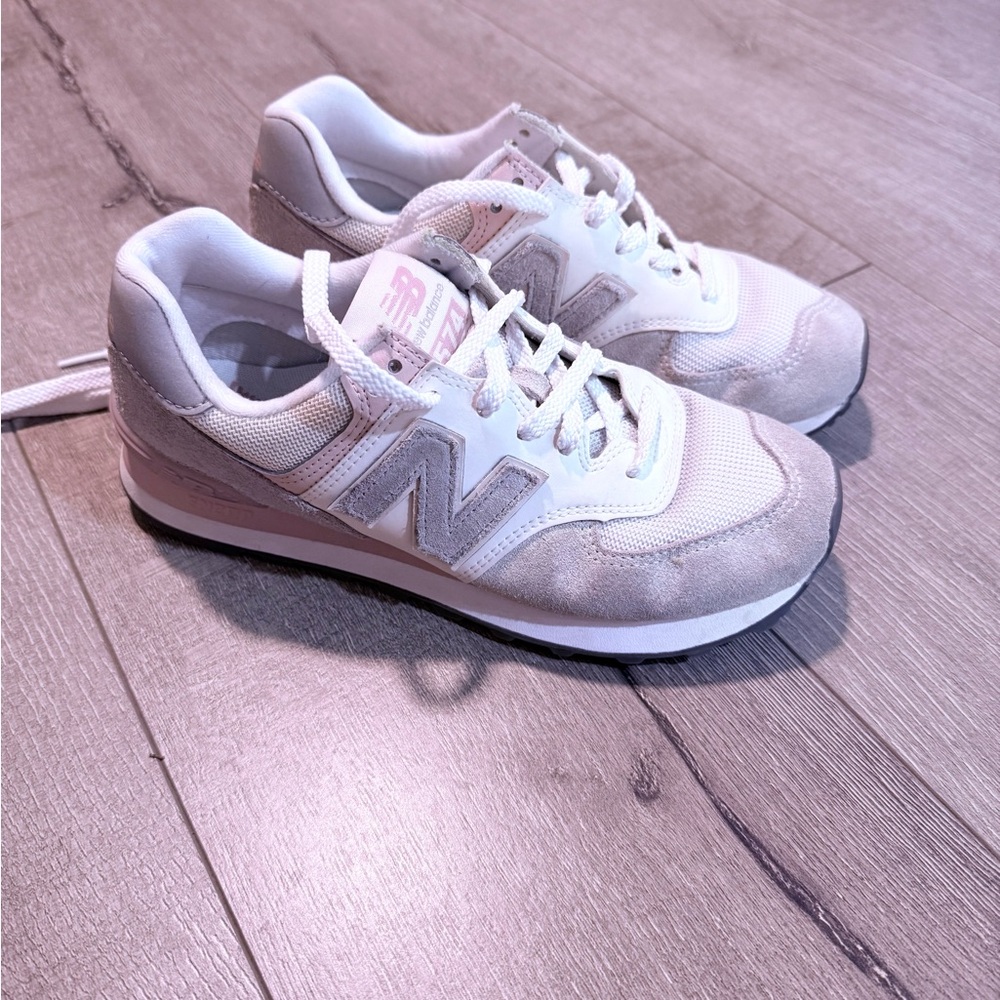 Used condition New Balance 574 size 8